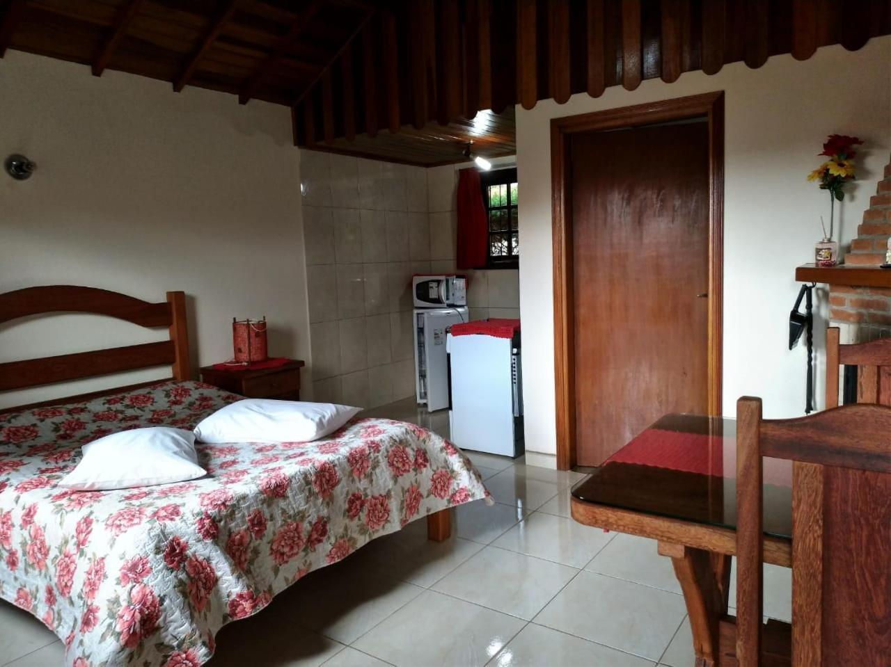 Ana Julia Chales Monte Verde Mg Exterior foto